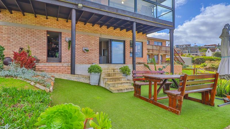 3 Bedroom Property for Sale in Dana Bay Western Cape